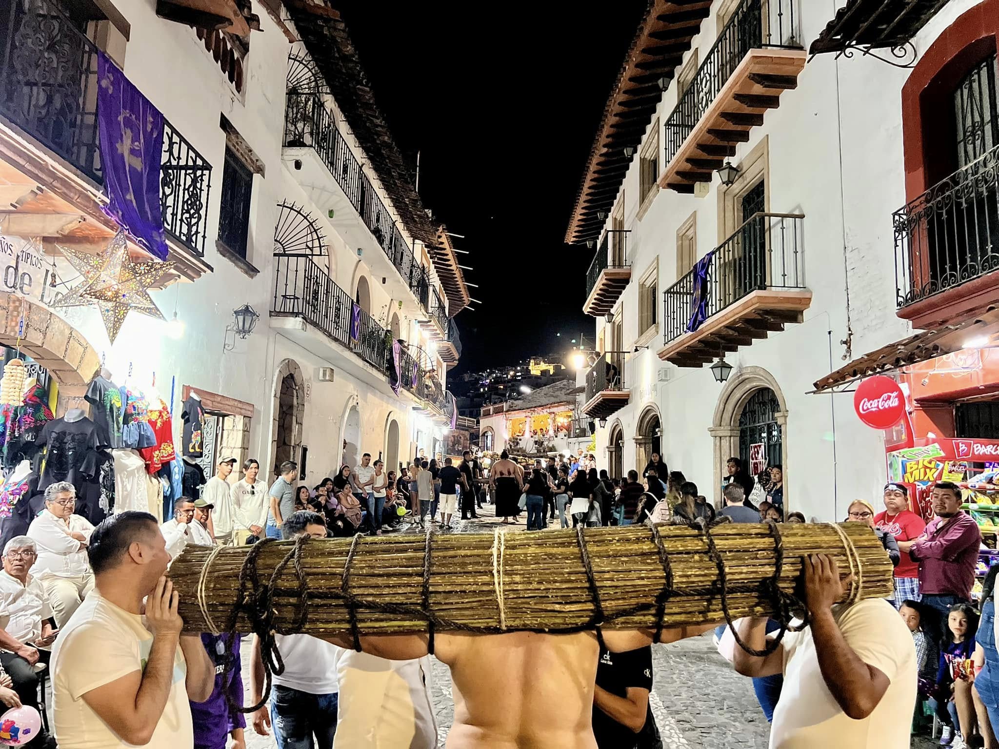 Holy Week 2026 in Mexico: Dates and Traditions That Mark the Skin of ...